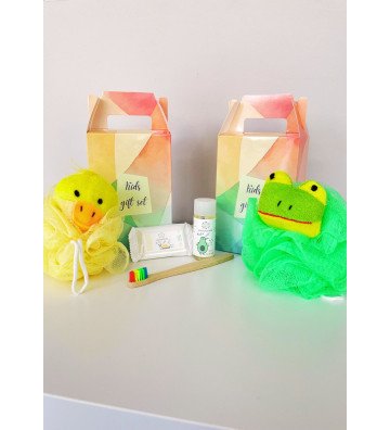 Kids travel set Mesogeios